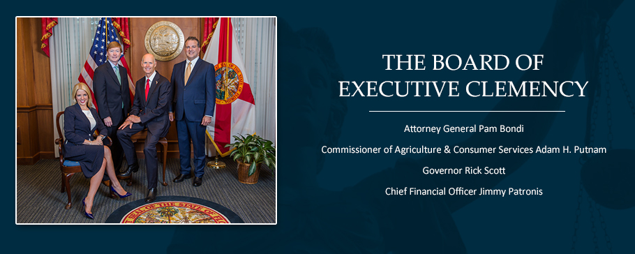 From left to right: Attorney General Pam Bondi, Commissioner of Agriculture & Consumer Services
Adam H. Putnam, Governor Rick Scott, Chief Financial Officer Jeff Atwater.
